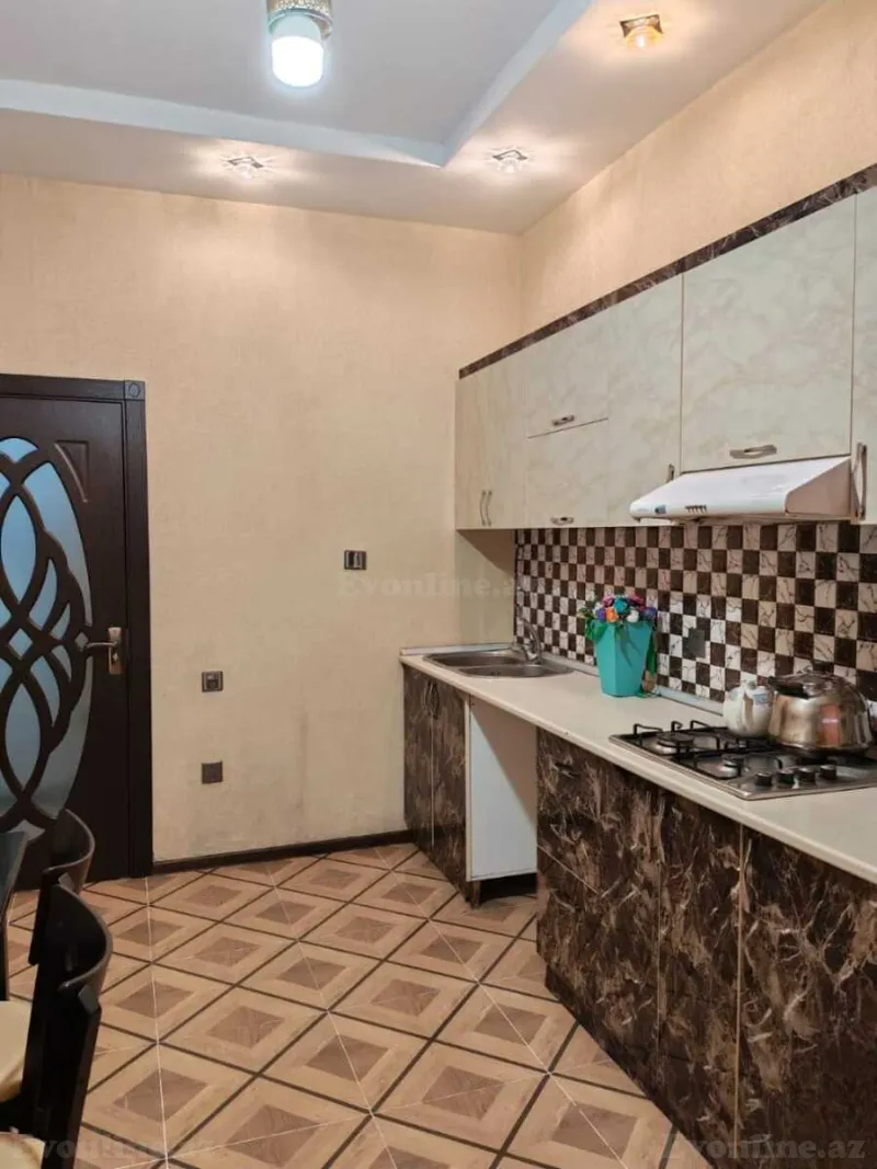 Kirayə verilir 3 otaqlı Mənzil Yeni tikili 70 m² Neftçilər m. - şəkil 9
