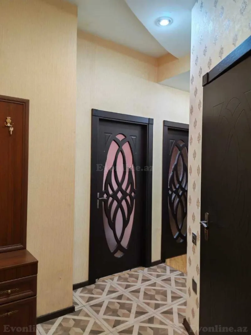 Kirayə verilir 3 otaqlı Mənzil Yeni tikili 70 m² Neftçilər m. - şəkil 18