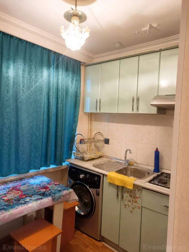 Satılır 1 otaqlı Mənzil Köhnə tikili 35 m² 8 Noyabr m. - şəkil 3
