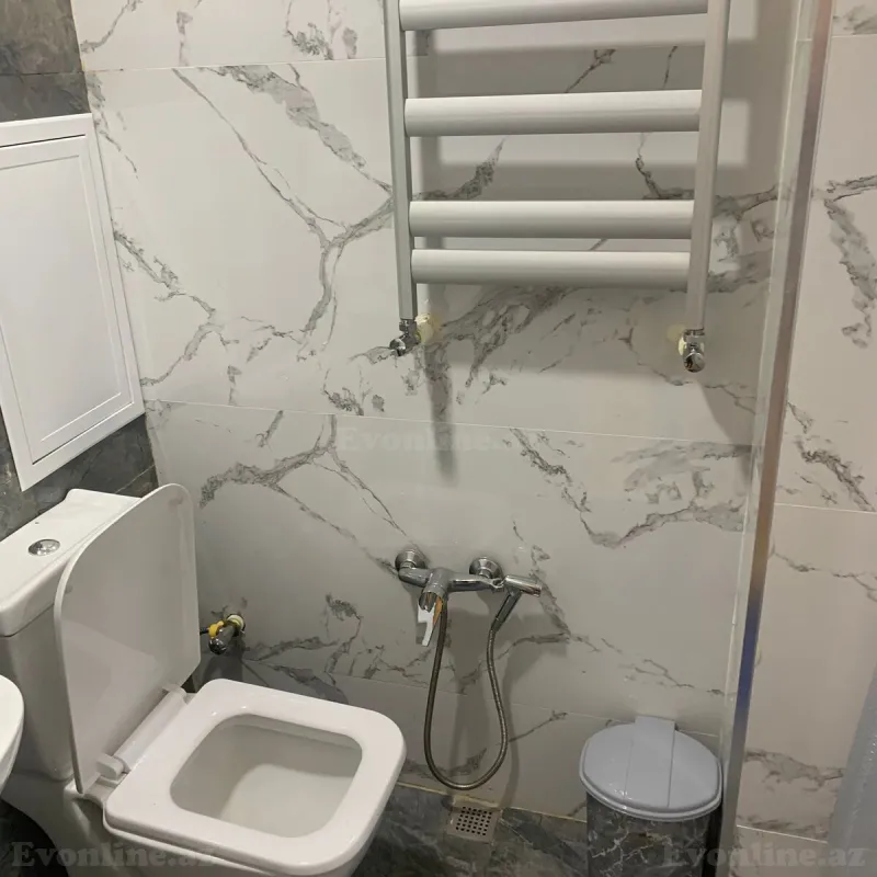 Kirayə verilir 2 otaqlı Mənzil Yeni tikili 80 m² Qara Qarayev m. - şəkil 2