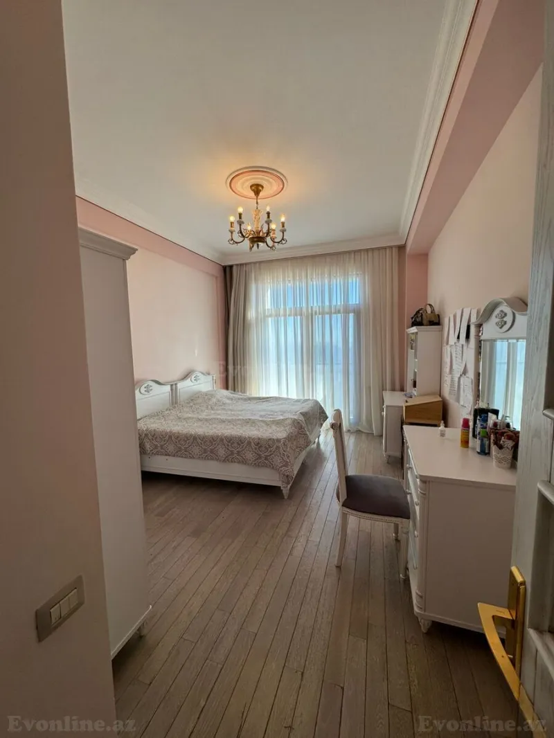 Kirayə verilir 4 otaqlı Mənzil Yeni tikili 200 m² Elmlər Akademiyası m. - şəkil 14