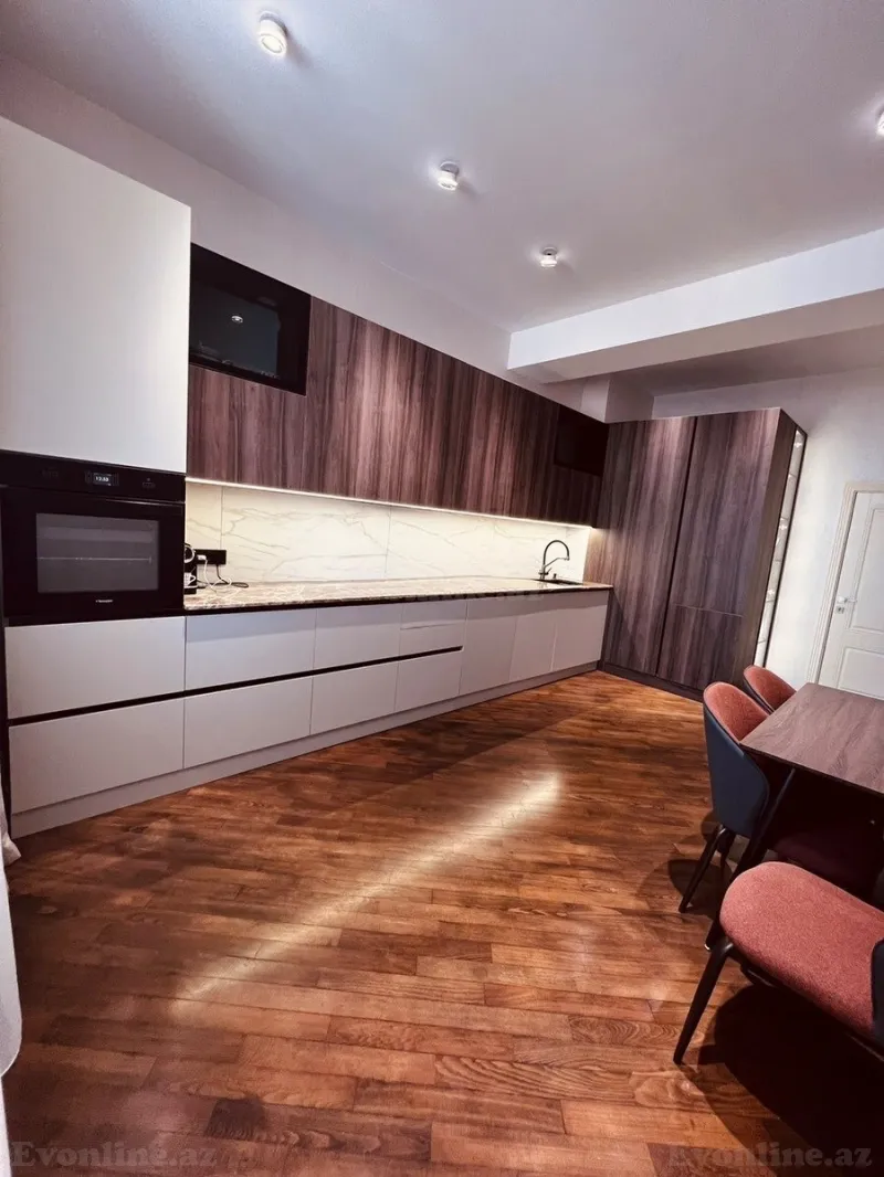 Satılır 3 otaqlı Mənzil Yeni tikili 175 m² 28 May m. - şəkil 9