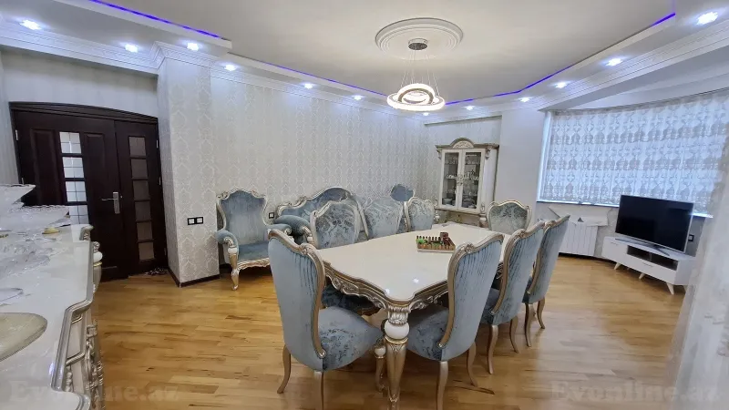 Satılır 4 otaqlı Mənzil Yeni tikili 165 m² Azadlıq prospekti m. - şəkil 3