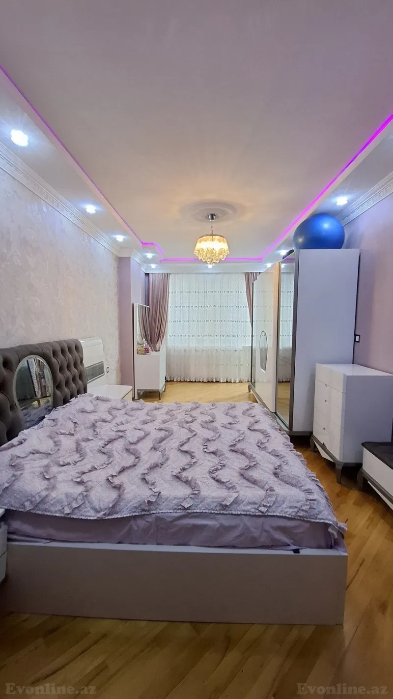 Satılır 4 otaqlı Mənzil Yeni tikili 165 m² Azadlıq prospekti m. - şəkil 8
