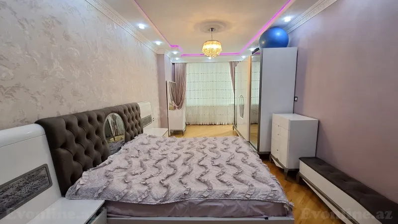 Satılır 4 otaqlı Mənzil Yeni tikili 165 m² Azadlıq prospekti m. - şəkil 9