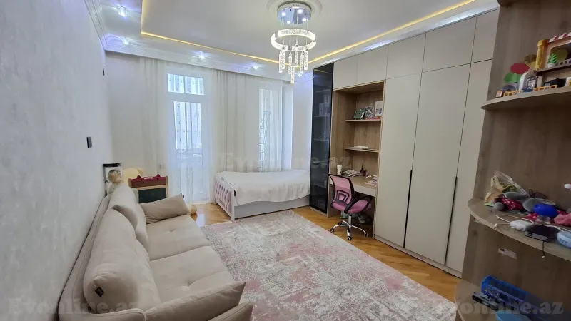 Satılır 4 otaqlı Mənzil Yeni tikili 165 m² Azadlıq prospekti m. - şəkil 15