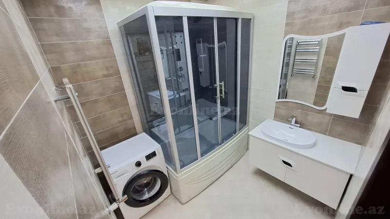 Satılır 4 otaqlı Mənzil Yeni tikili 165 m² Azadlıq prospekti m. - şəkil 25