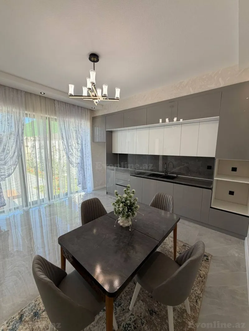 Satılır 4 otaqlı Həyət evi 180 m² Şüvəlan - şəkil 16