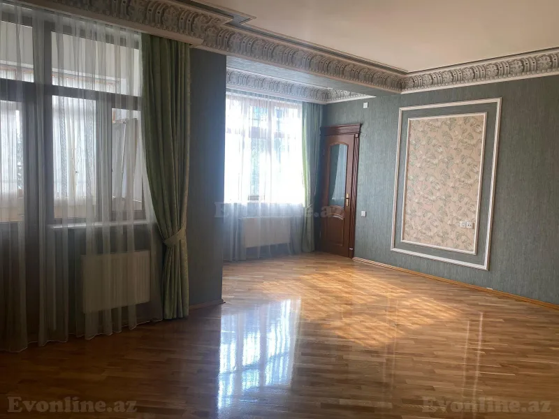 Satılır 4 otaqlı Mənzil Yeni tikili 250 m² Nəsimi r. - şəkil 8