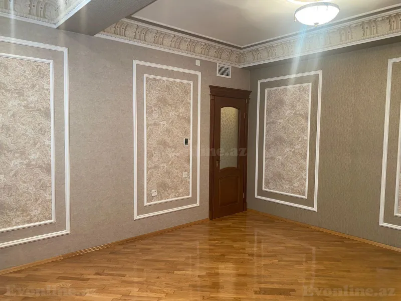 Satılır 4 otaqlı Mənzil Yeni tikili 250 m² Nəsimi r. - şəkil 10
