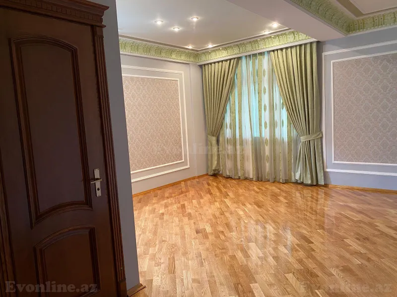 Satılır 4 otaqlı Mənzil Yeni tikili 250 m² Nəsimi r. - şəkil 12