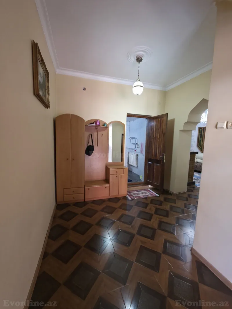 Satılır 5 otaqlı Həyət evi 160 m² Bakıxanov - şəkil 13
