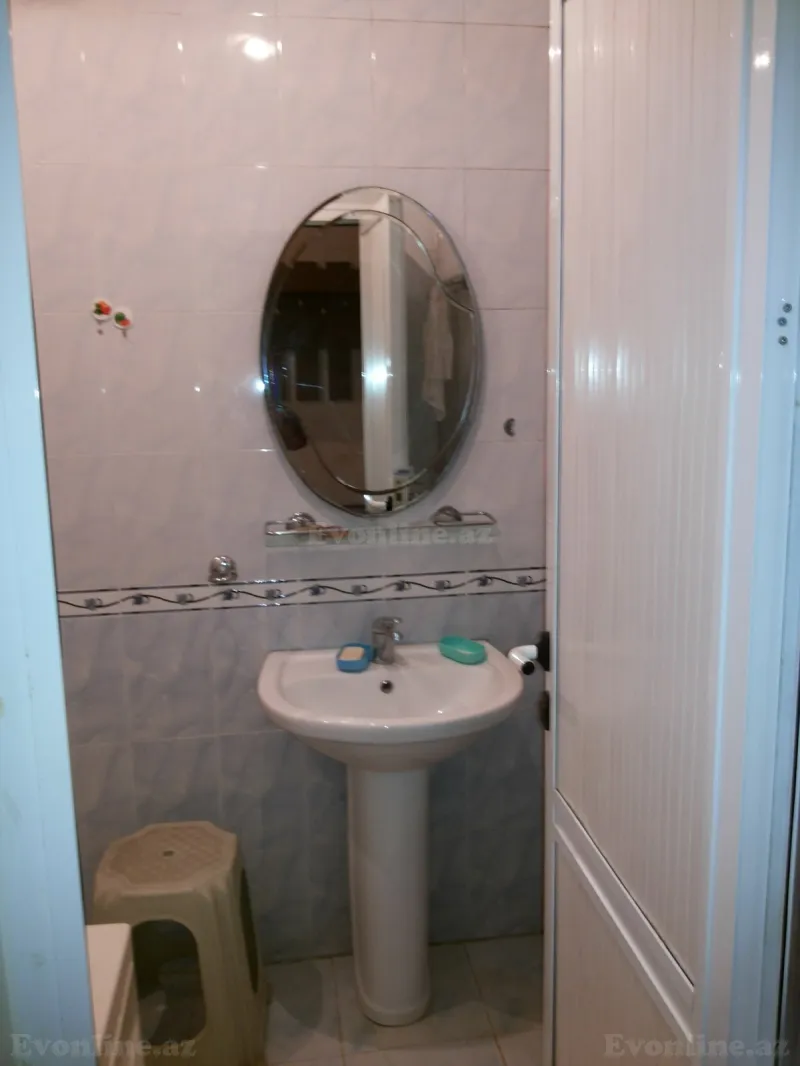 Satılır 2 otaqlı Mənzil Yeni tikili 50 m² 9-cu mikrorayon - şəkil 3