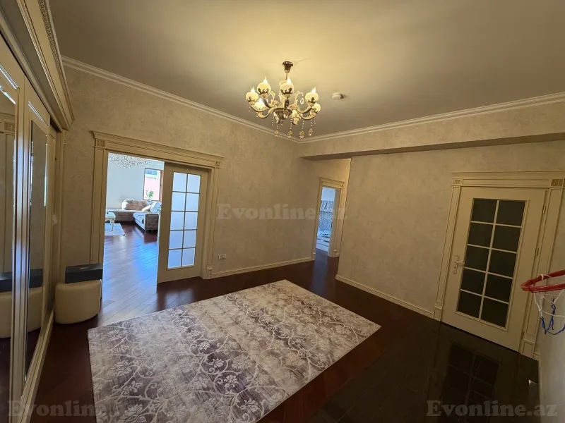 Kirayə verilir 3 otaqlı Mənzil Yeni tikili 130 m² Nərimanov r. - şəkil 14