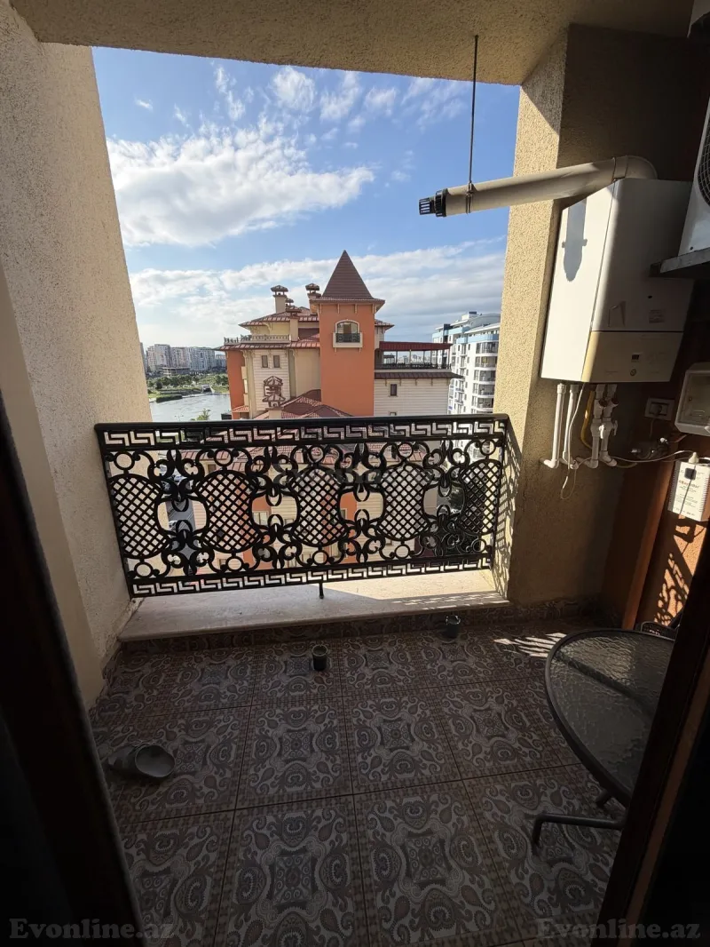 Kirayə verilir 3 otaqlı Mənzil Yeni tikili 130 m² Nərimanov r. - şəkil 25