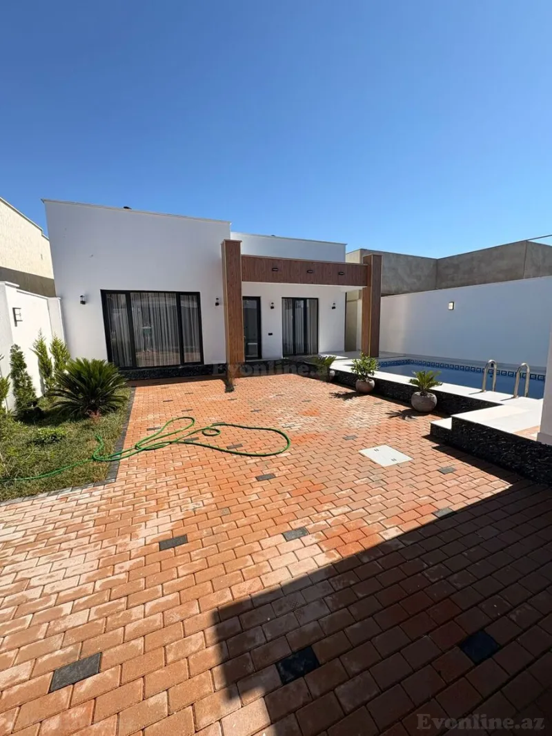 4 otaqlı Həyət evi 150 m² Şüvəlan Satılır