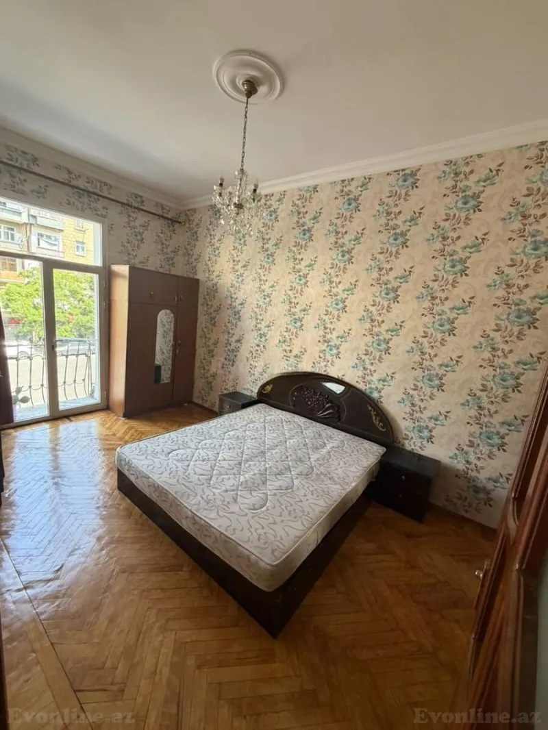 Kirayə verilir 2 otaqlı Mənzil Köhnə tikili 60 m² Elmlər Akademiyası m. - şəkil 3
