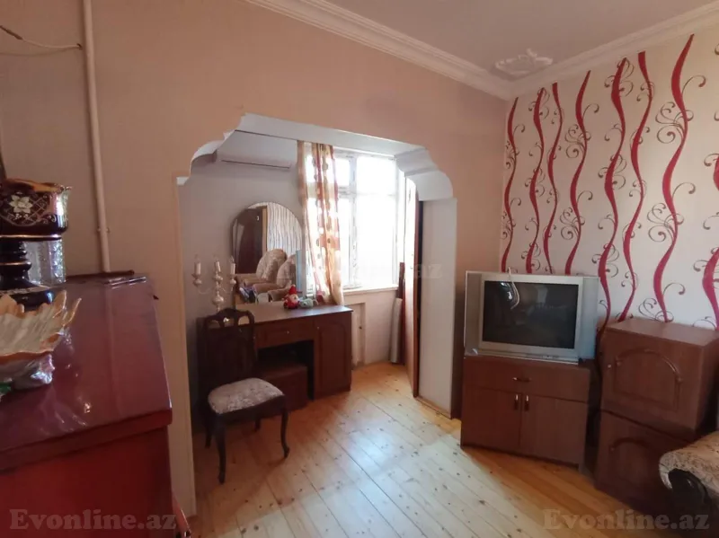 Satılır 1 otaqlı Mənzil Köhnə tikili 45 m² Əhmədli m. - şəkil 6