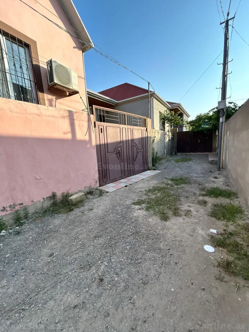 3 otaqlı Həyət evi 78 m² Saray Satılır