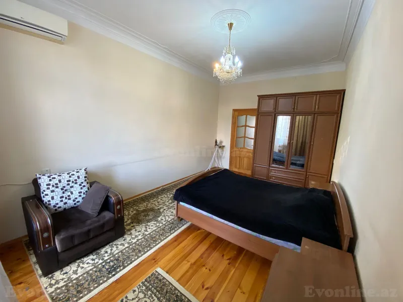 Satılır 3 otaqlı Mənzil Köhnə tikili 70 m² Qara Qarayev m. - şəkil 10