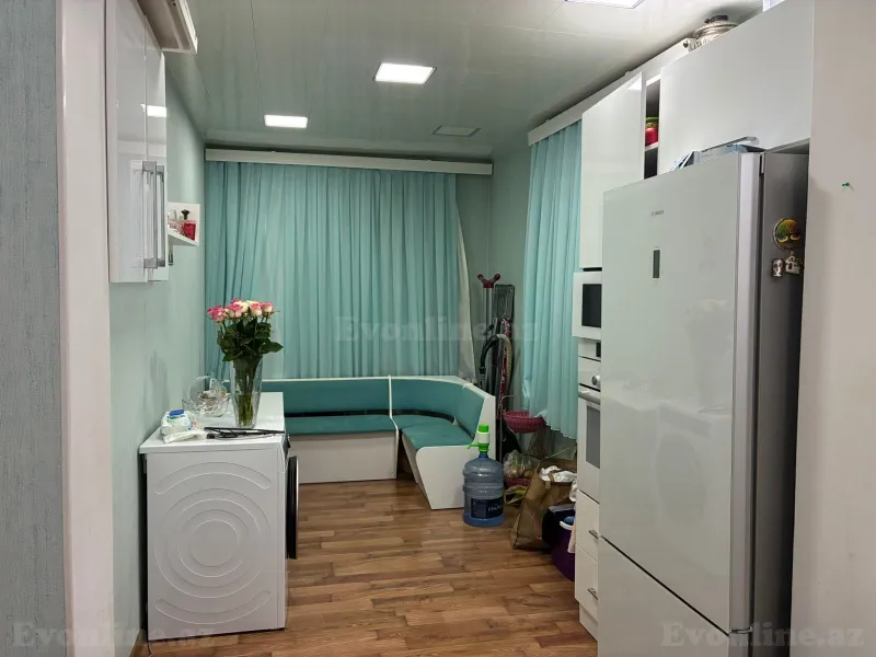 3 otaqlı Mənzil 75 m² 20 Yanvar m. Satılır