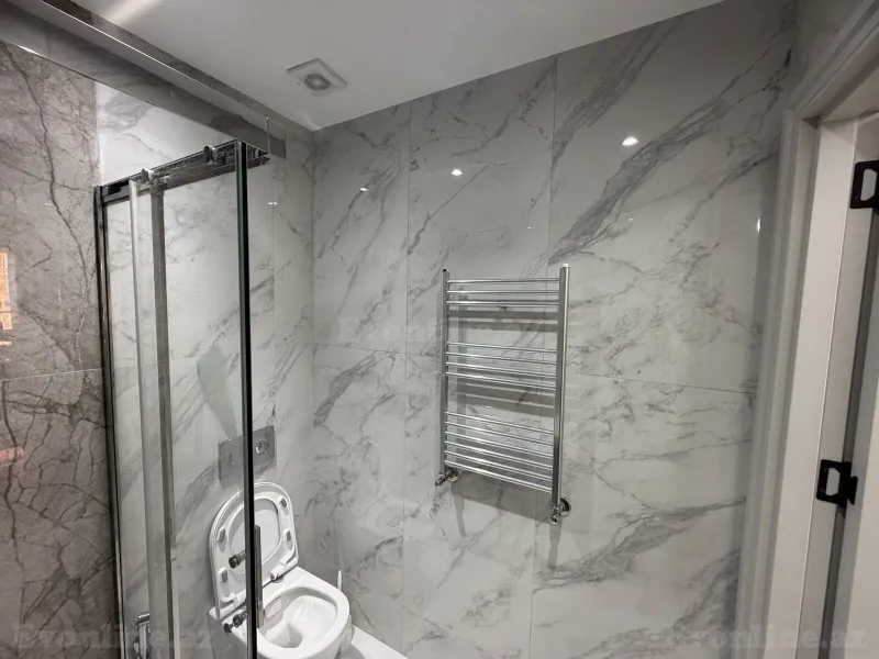 Kirayə verilir 3 otaqlı Mənzil Yeni tikili 75 m² Memar Əcəmi m. - şəkil 13