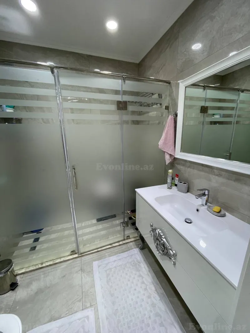 Satılır 4 otaqlı Mənzil Yeni tikili 180 m² Nəsimi m. - şəkil 10