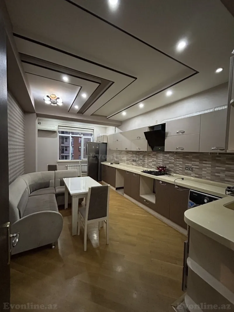 3 otaqlı Mənzil 125 m² Həzi Aslanov m. Kirayə verilir
