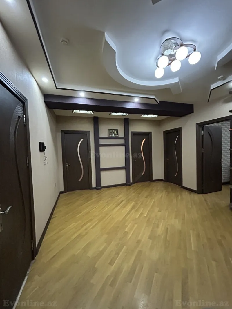 Kirayə verilir 3 otaqlı Mənzil Yeni tikili 125 m² Həzi Aslanov m. - şəkil 13