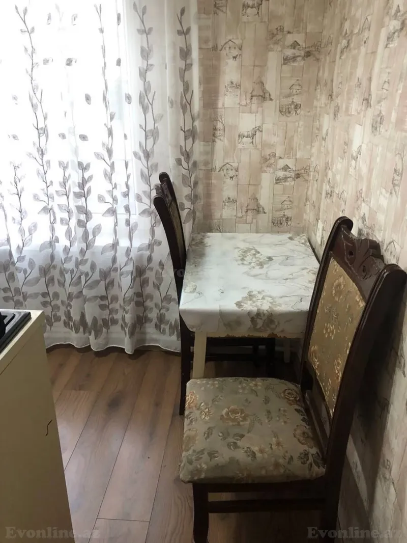 Kirayə verilir 2 otaqlı Mənzil Köhnə tikili 55 m² İnşaatçılar m. - şəkil 2
