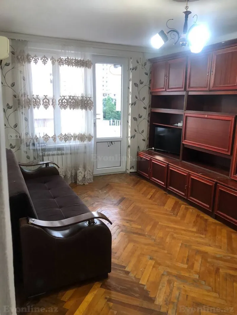 Kirayə verilir 2 otaqlı Mənzil Köhnə tikili 55 m² İnşaatçılar m. - şəkil 4