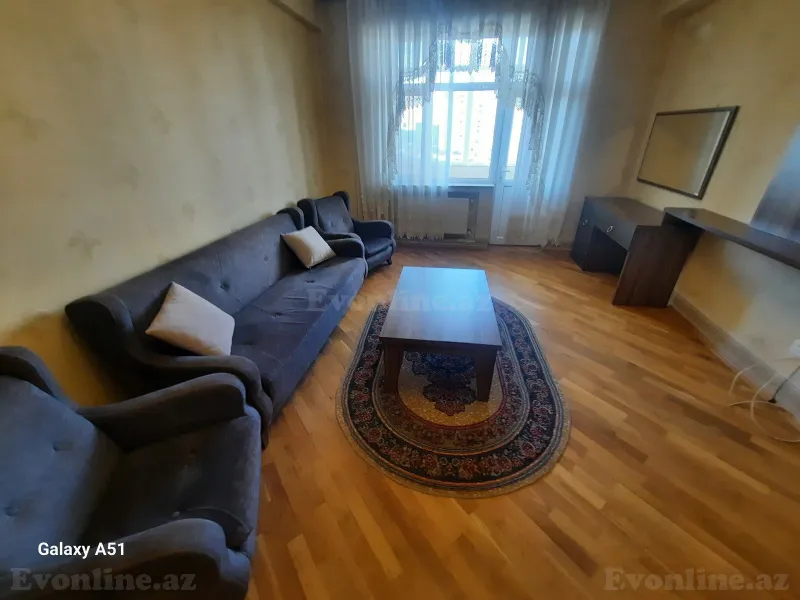 Kirayə verilir 3 otaqlı Mənzil Yeni tikili 110 m² İnşaatçılar m. - şəkil 2