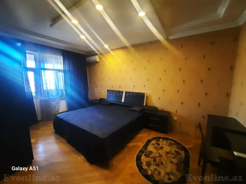 Kirayə verilir 3 otaqlı Mənzil Yeni tikili 110 m² İnşaatçılar m. - şəkil 4
