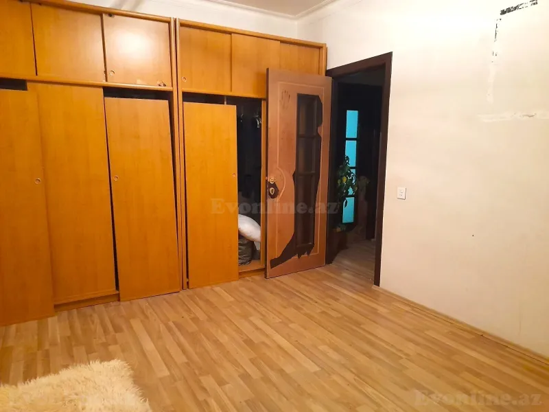 Satılır 2 otaqlı Mənzil Köhnə tikili 105 m² Elmlər Akademiyası m. - şəkil 10