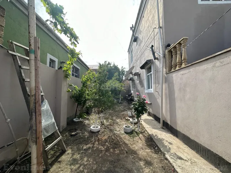 Satılır 5 otaqlı Həyət evi 250 m² Binəqədi