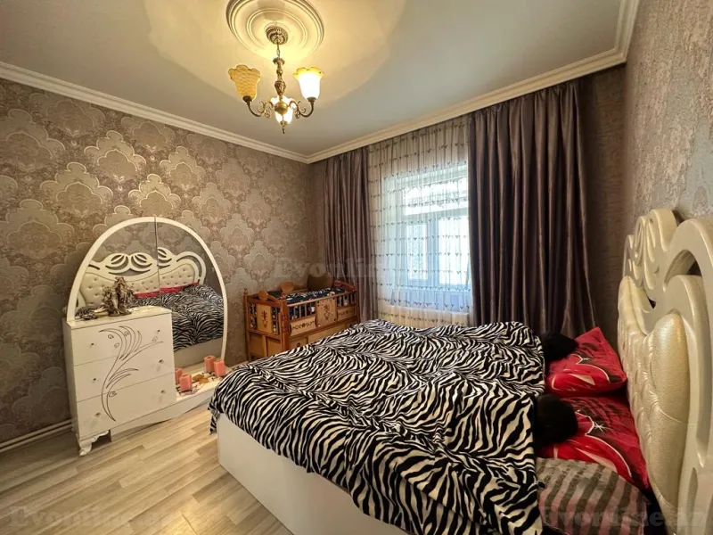 Satılır 5 otaqlı Həyət evi 250 m² Binəqədi - şəkil 12