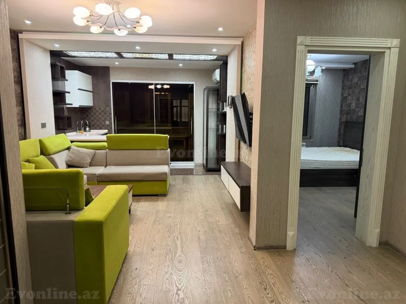 2 otaqlı Mənzil 50 m² 8 Noyabr m. Kirayə verilir