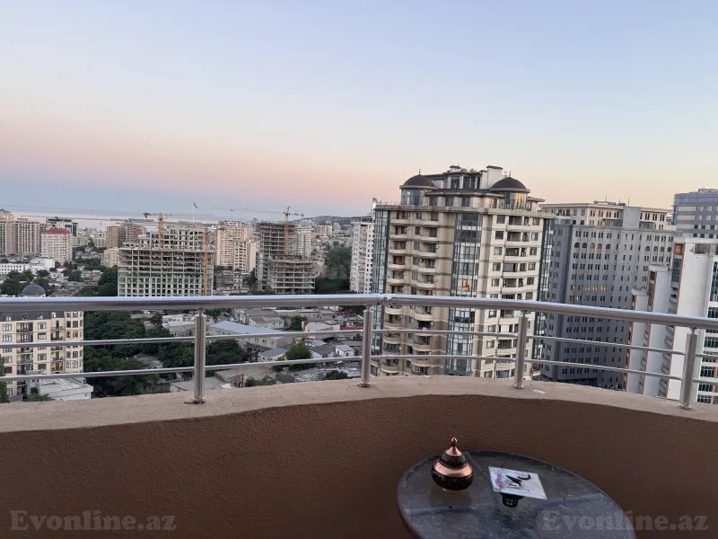 Satılır 4 otaqlı Mənzil Yeni tikili 121 m² Nizami m. - şəkil 6