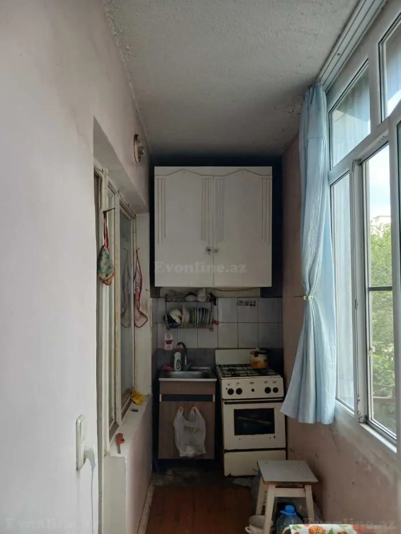 Satılır 1 otaqlı Mənzil Köhnə tikili 38 m² 8-ci mikrorayon - şəkil 3