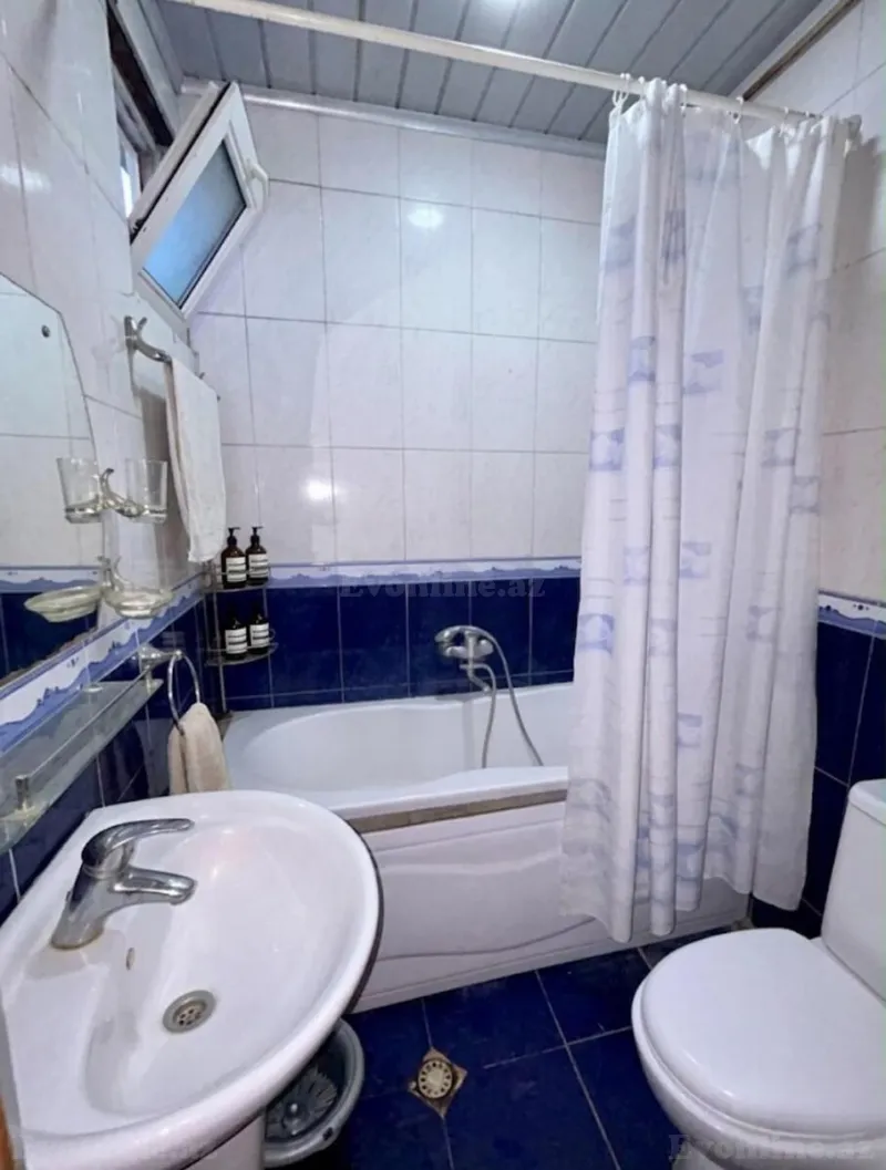 Satılır 2 otaqlı Mənzil Köhnə tikili 70 m² Azadlıq prospekti m. - şəkil 14