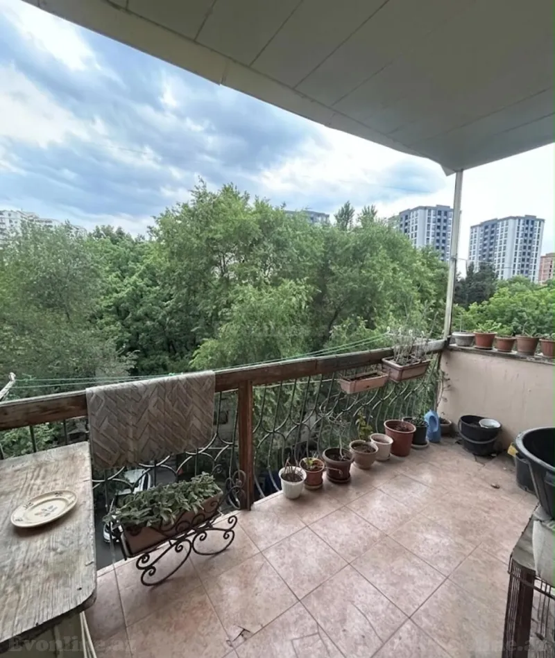 Satılır 2 otaqlı Mənzil Köhnə tikili 70 m² Azadlıq prospekti m. - şəkil 15