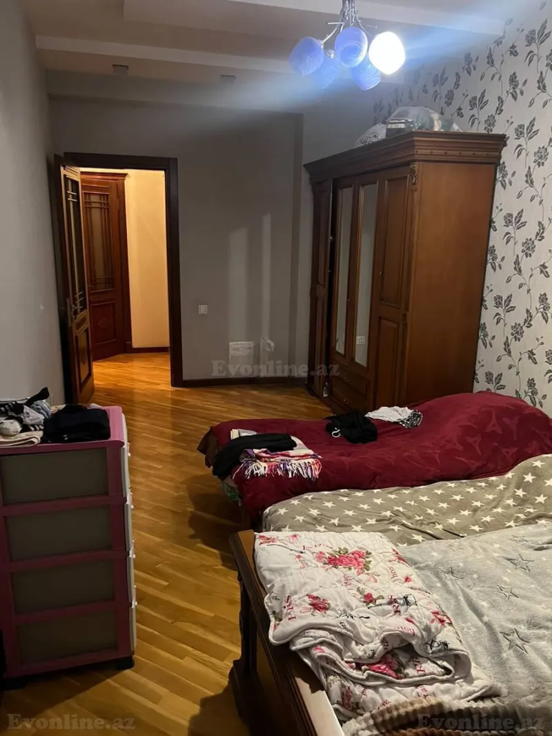 Satılır 2 otaqlı Mənzil Yeni tikili 100 m² Elmlər Akademiyası m. - şəkil 7