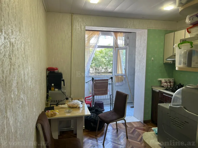 Satılır 3 otaqlı Mənzil Köhnə tikili 70 m² Xətai r. - şəkil 5