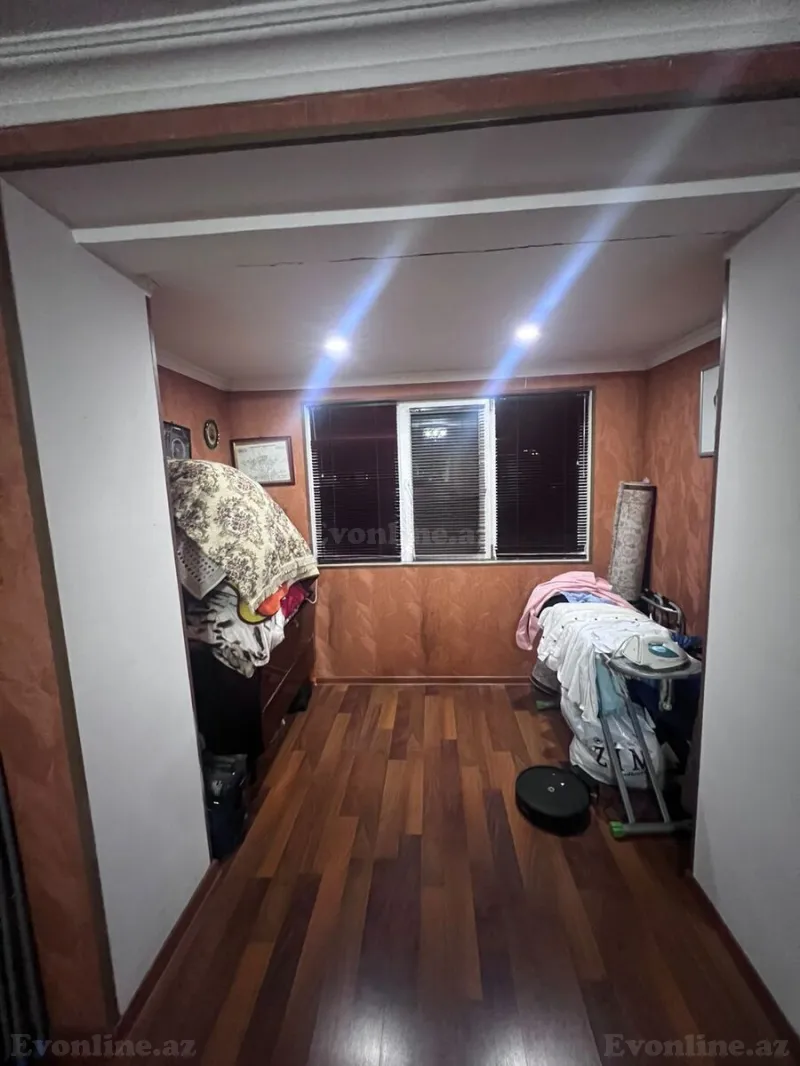 Satılır 3 otaqlı Mənzil Köhnə tikili 72 m² İnşaatçılar m. - şəkil 3