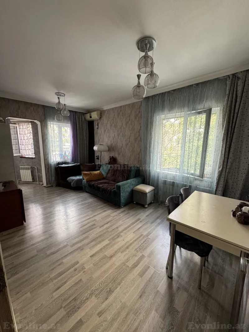 Satılır 2 otaqlı Mənzil Köhnə tikili 40 m² Bakıxanov - şəkil 2