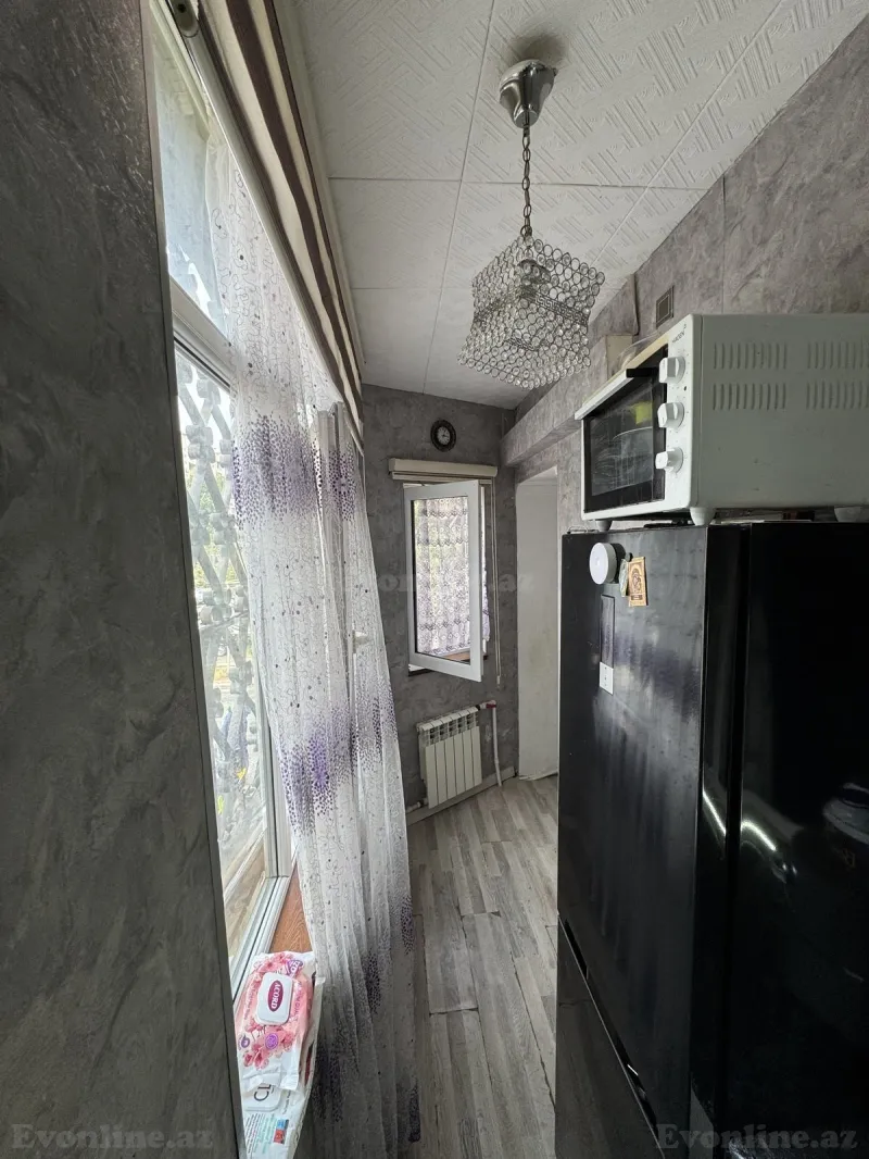 Satılır 2 otaqlı Mənzil Köhnə tikili 40 m² Bakıxanov - şəkil 10