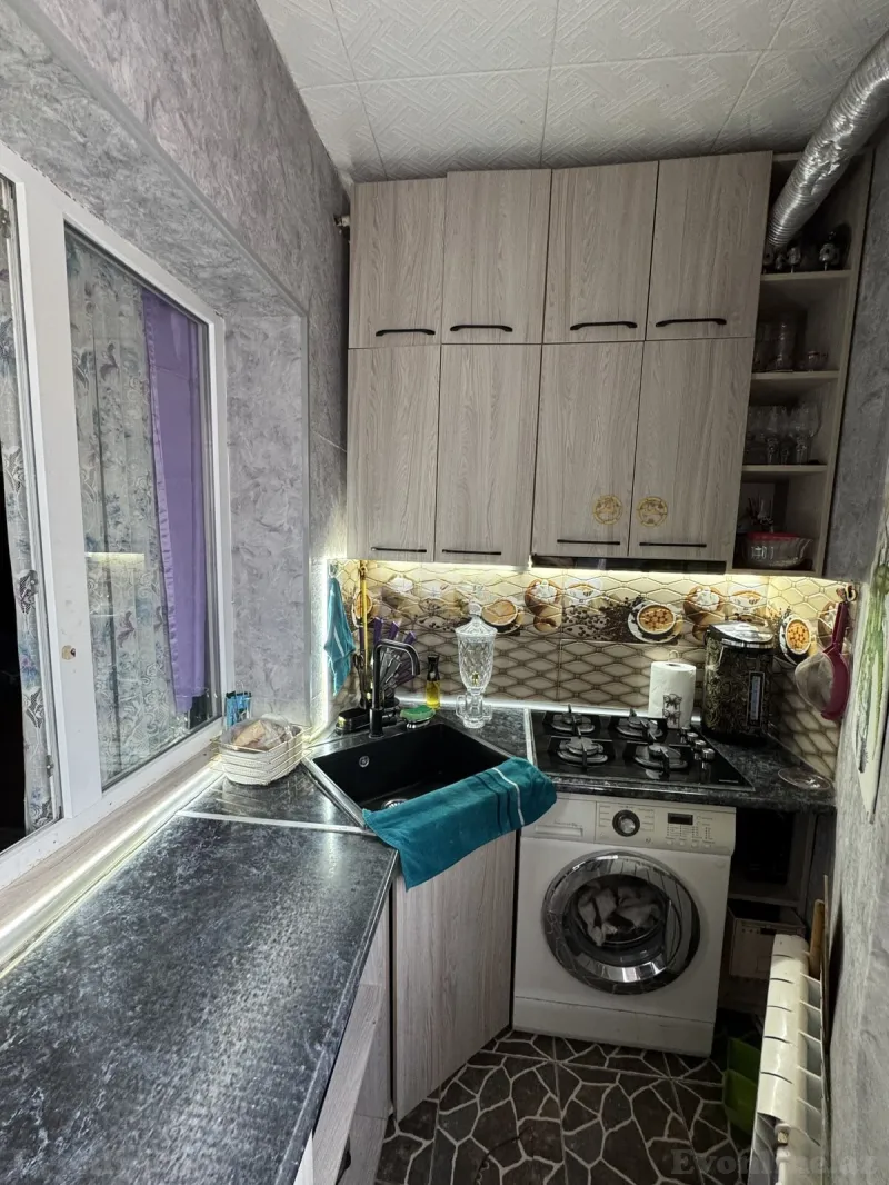 Satılır 2 otaqlı Mənzil Köhnə tikili 40 m² Bakıxanov - şəkil 11