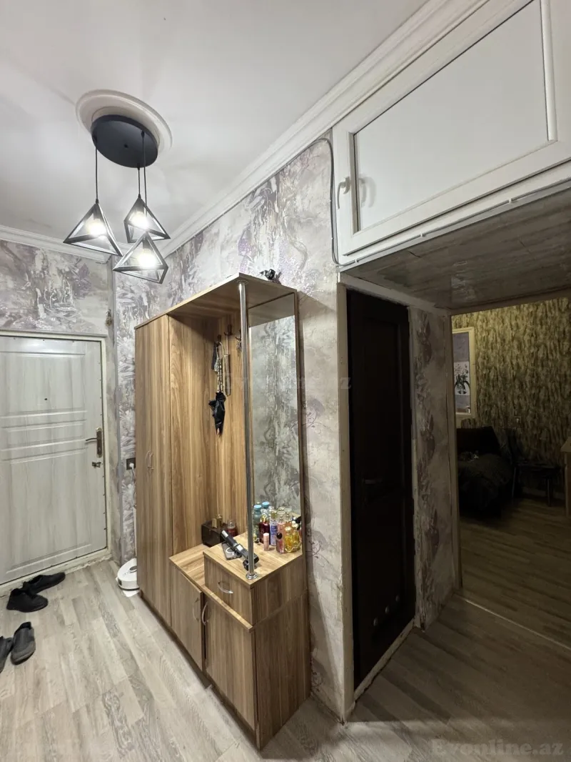 Satılır 2 otaqlı Mənzil Köhnə tikili 40 m² Bakıxanov - şəkil 14
