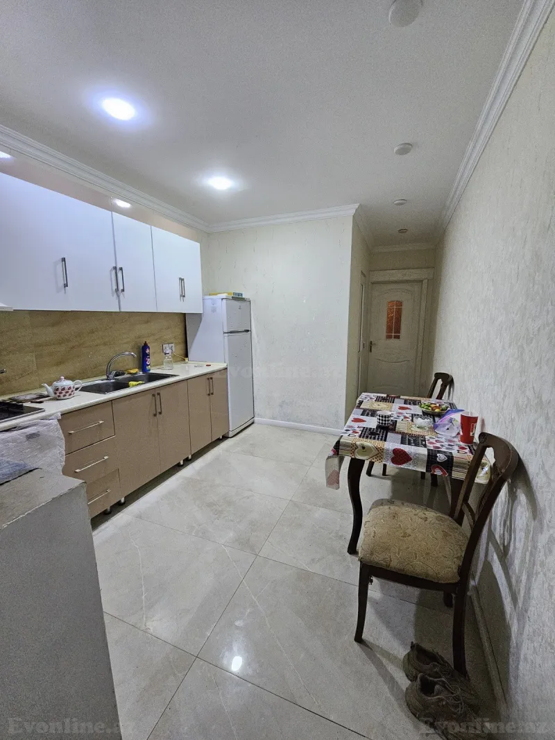 Satılır 2 otaqlı Mənzil Köhnə tikili 48 m² 7-ci mikrorayon - şəkil 4