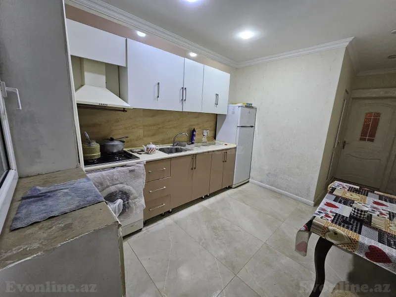 Satılır 2 otaqlı Mənzil Köhnə tikili 48 m² 7-ci mikrorayon - şəkil 5